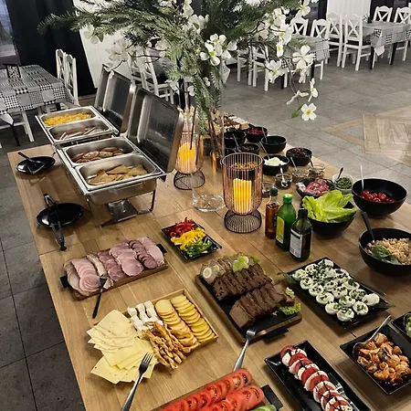 Kawena فندق غدانسك